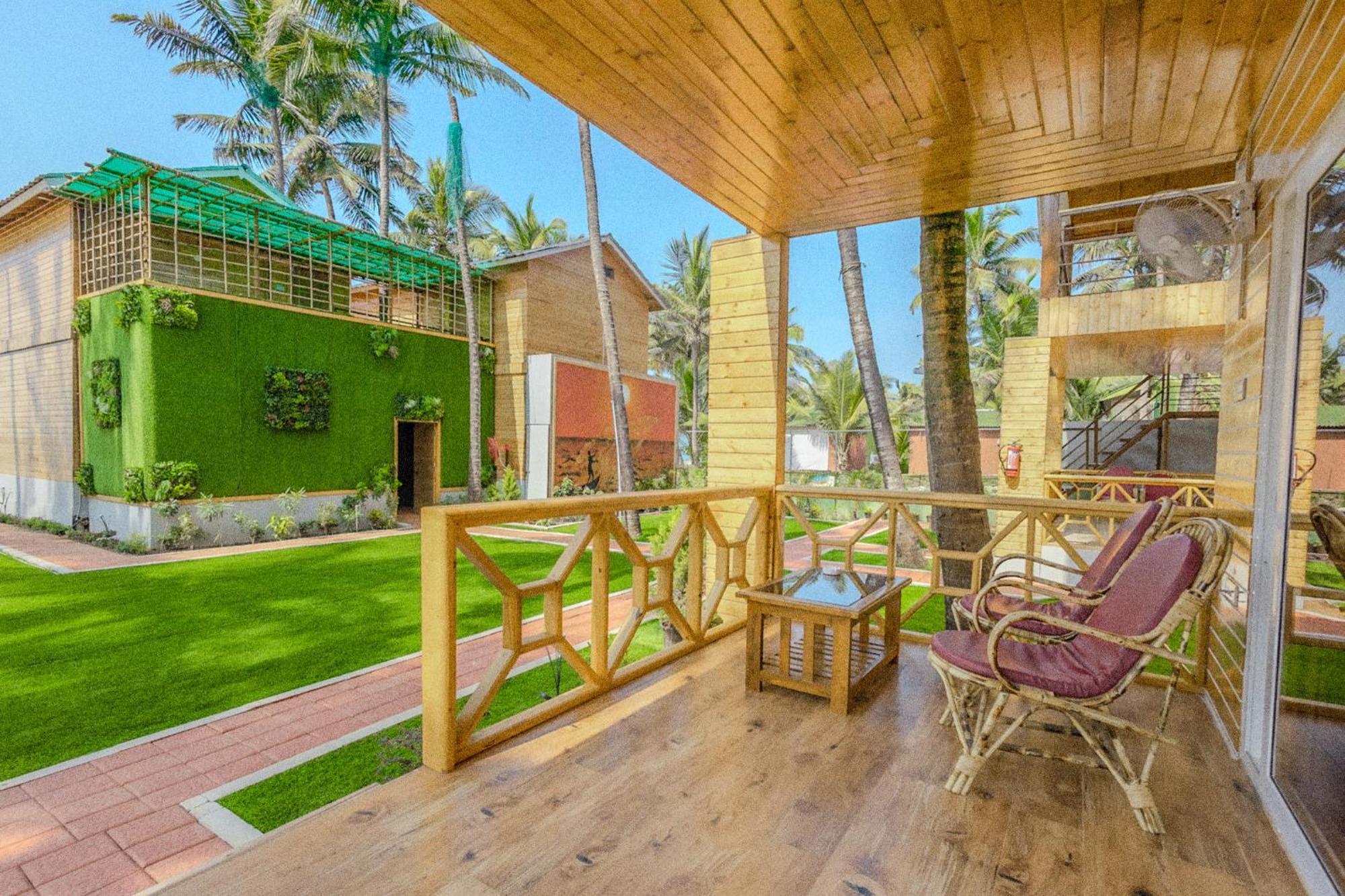 The O2H Agonda Beach Resort Buitenkant foto