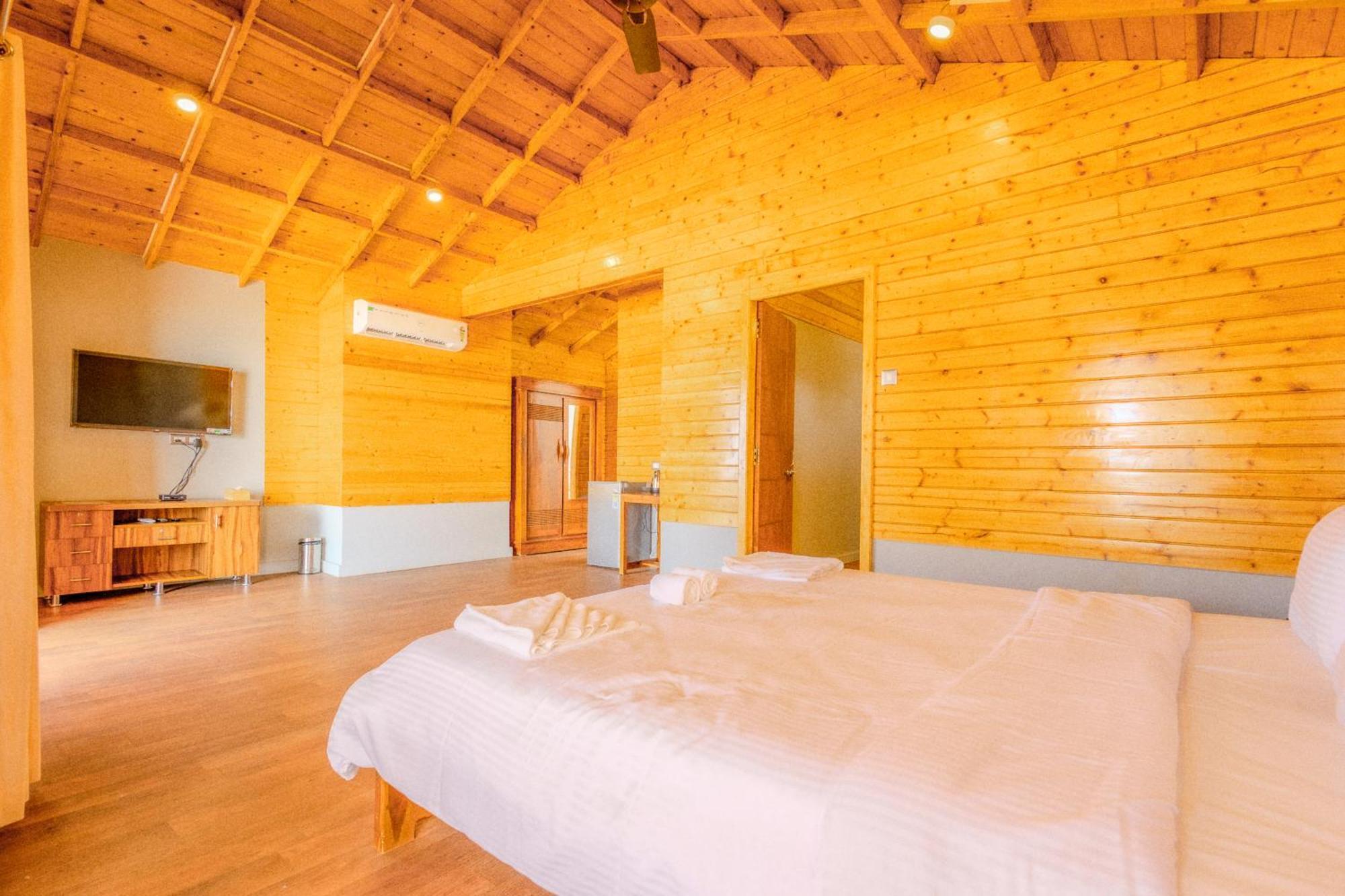 The O2H Agonda Beach Resort Buitenkant foto