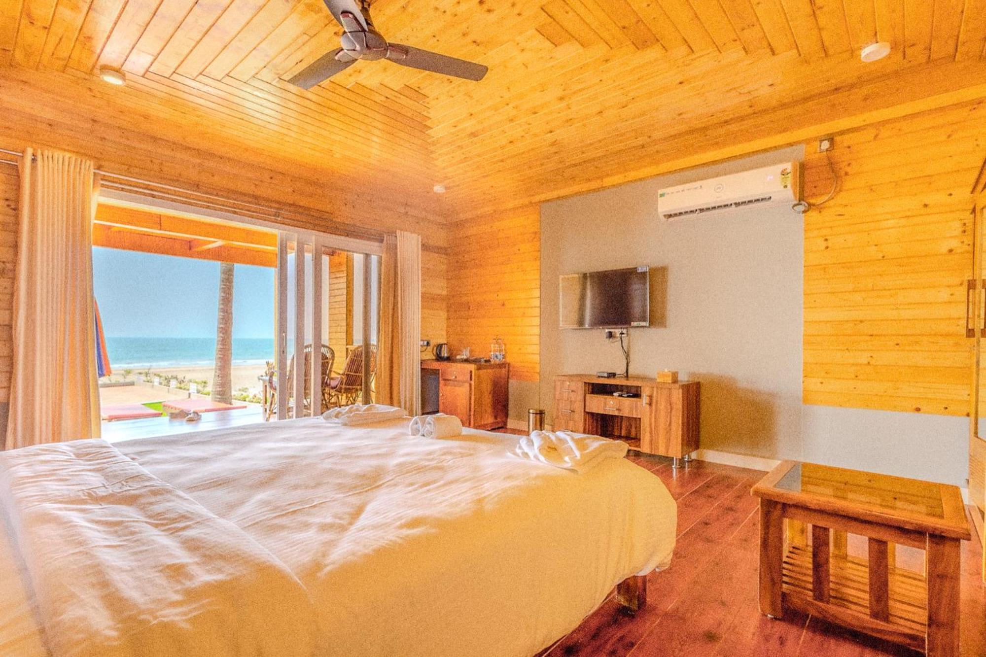 The O2H Agonda Beach Resort Buitenkant foto