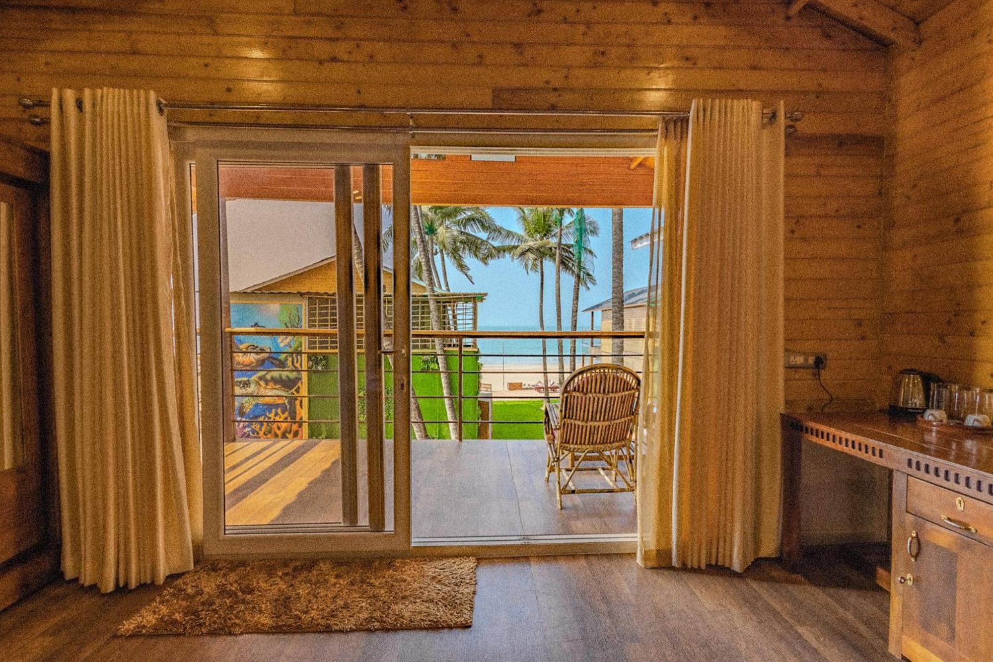 The O2H Agonda Beach Resort Buitenkant foto